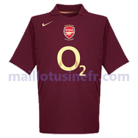 Maillot de Foot Arsenal Domicile Retro 2005-2006 Maillot de Foot Arsenal Domicile Retro 2005-2006